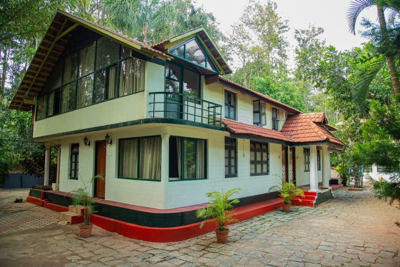 Orchid Trails Resort Sultan Bathery Exterior foto