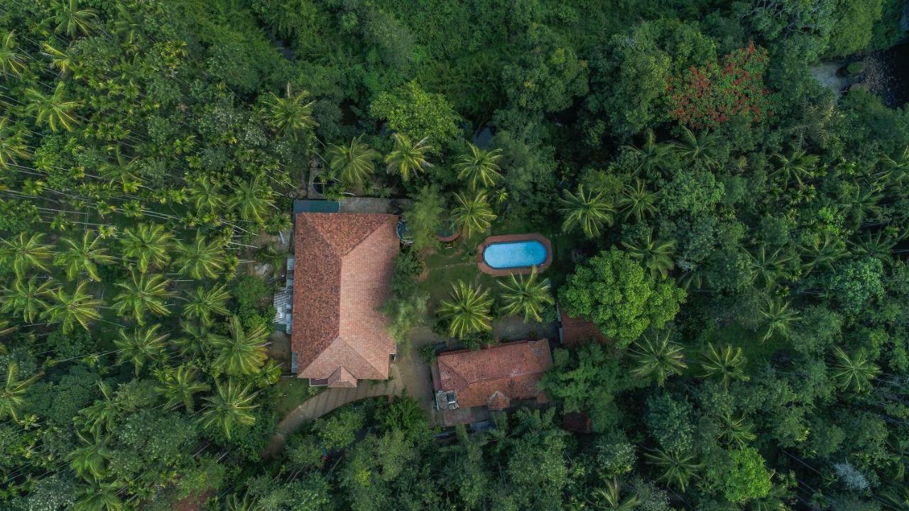 Orchid Trails Resort Sultan Bathery Exterior foto