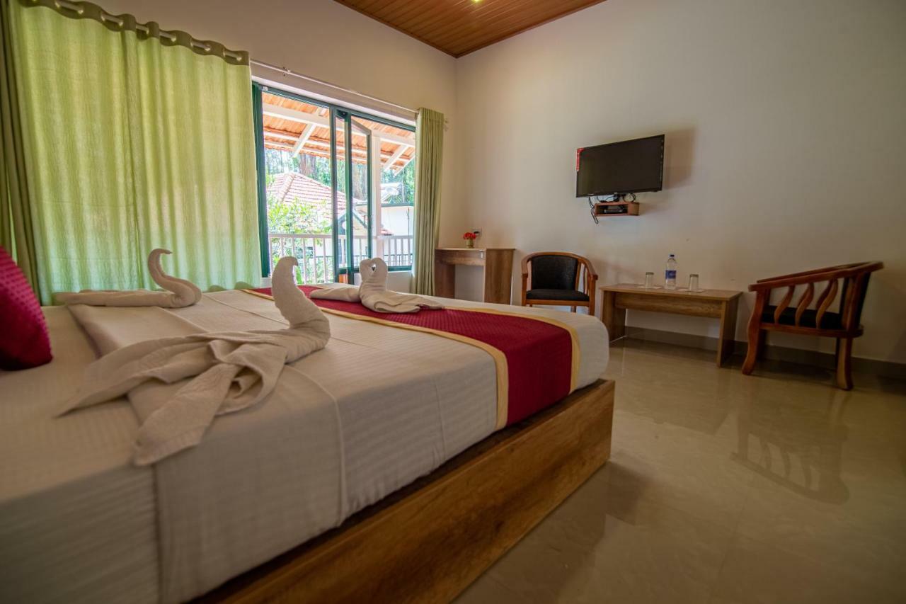 Orchid Trails Resort Sultan Bathery Exterior foto